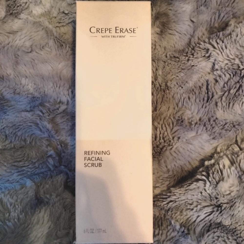 Crepe Erase Refining Facial Scrub NWT 💜